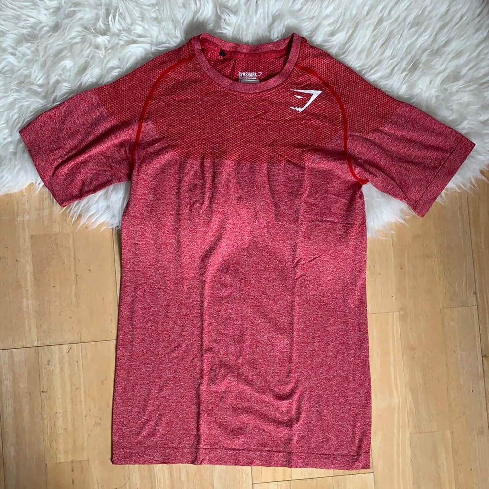 Gym shark Shirt Size M